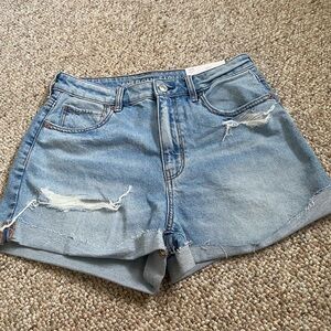 American Eagle Strigid Mom Shorts